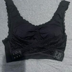 Black Lace push-up Bralette no wire